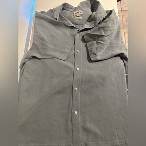 Men’s 100% silk Alfani button up.